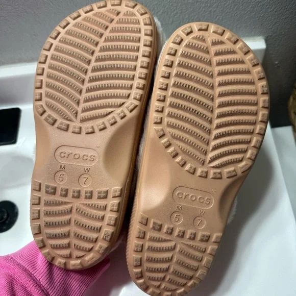 Crocs unfurgettable clogs - Picture 3 of 4